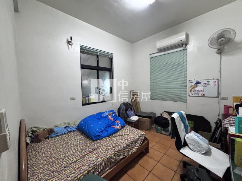 中央路旁大面寬孝親透天房屋室內格局與周邊環境