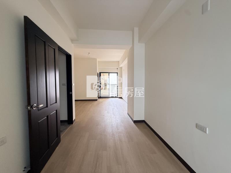 成大醫生活圈全新車墅房屋室內格局與周邊環境