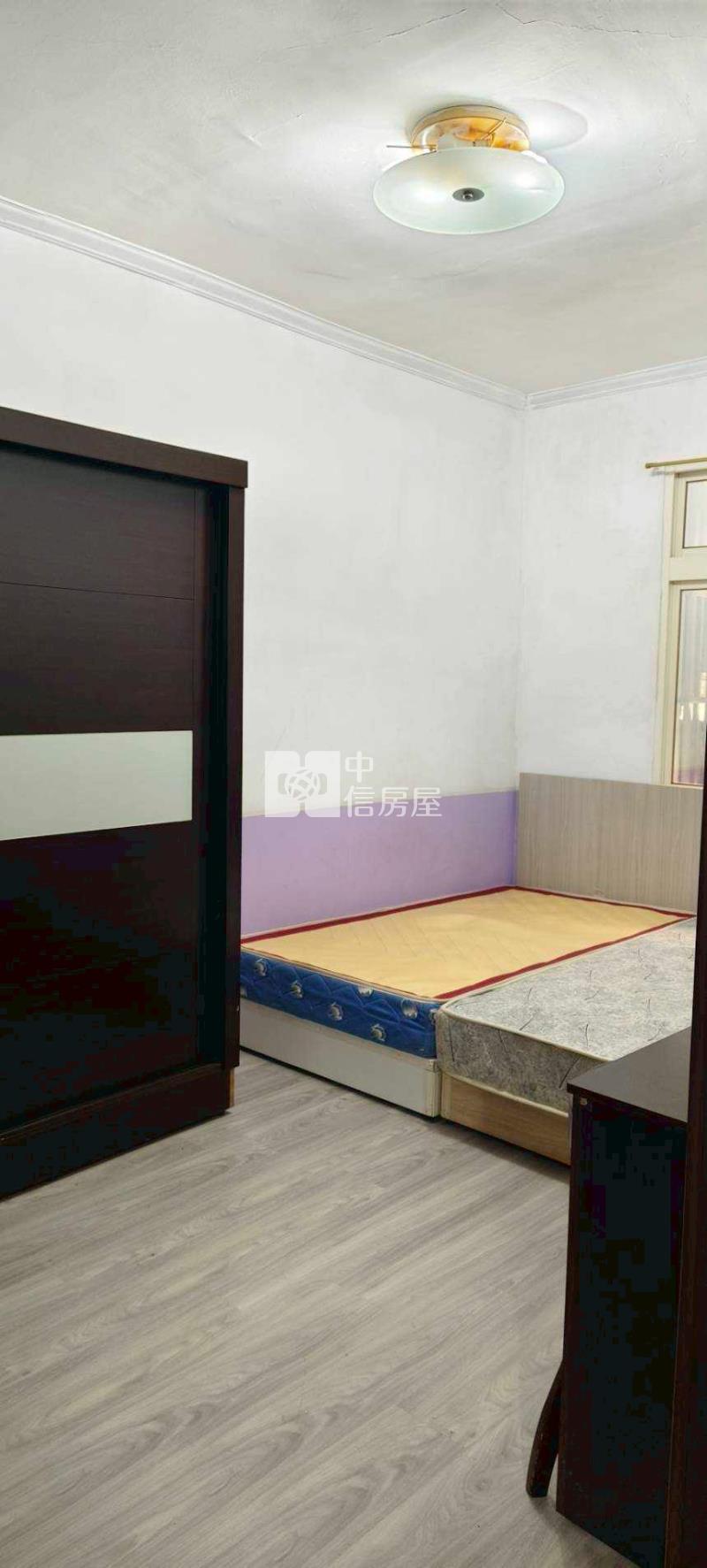 平鎮家樂福山仔頂商圈大兩房門前停車房屋室內格局與周邊環境