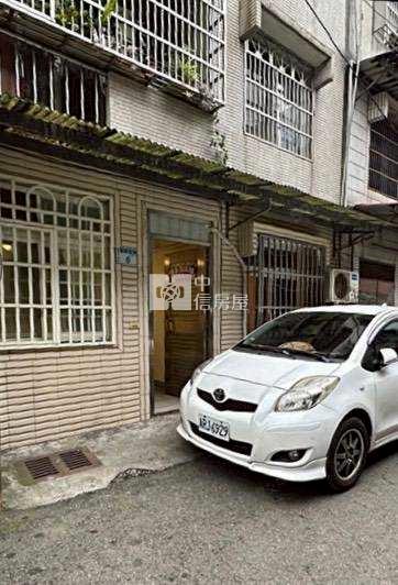 平鎮家樂福山仔頂商圈大兩房門前停車房屋室內格局與周邊環境