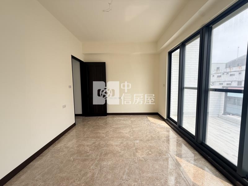 永康核心全新未住車墅房屋室內格局與周邊環境