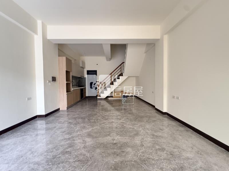 永康核心全新未住車墅房屋室內格局與周邊環境