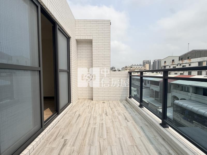 永康核心全新未住車墅房屋室內格局與周邊環境