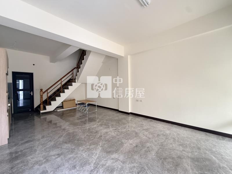 永康核心全新未住車墅房屋室內格局與周邊環境