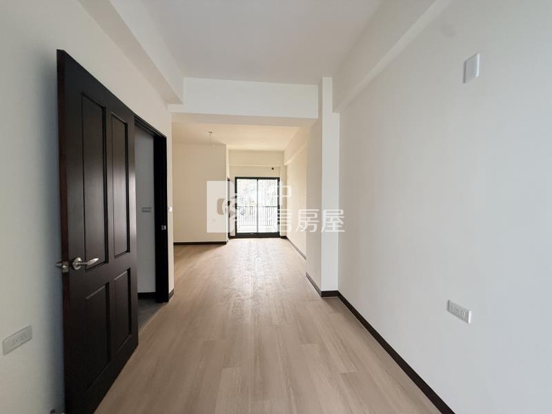 永康核心全新未住車墅房屋室內格局與周邊環境