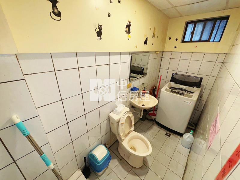 基隆-東信金店面房屋室內格局與周邊環境