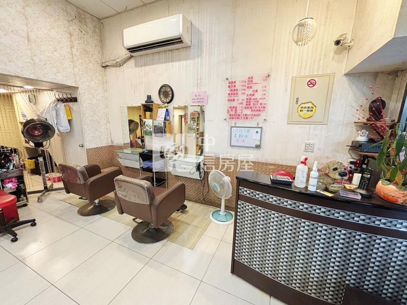 基隆-東信金店面房屋室內格局與周邊環境