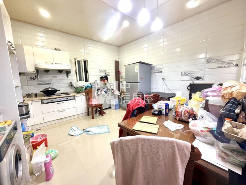 【安家】近中壢工業區前院停車美透天房屋室內格局與周邊環境