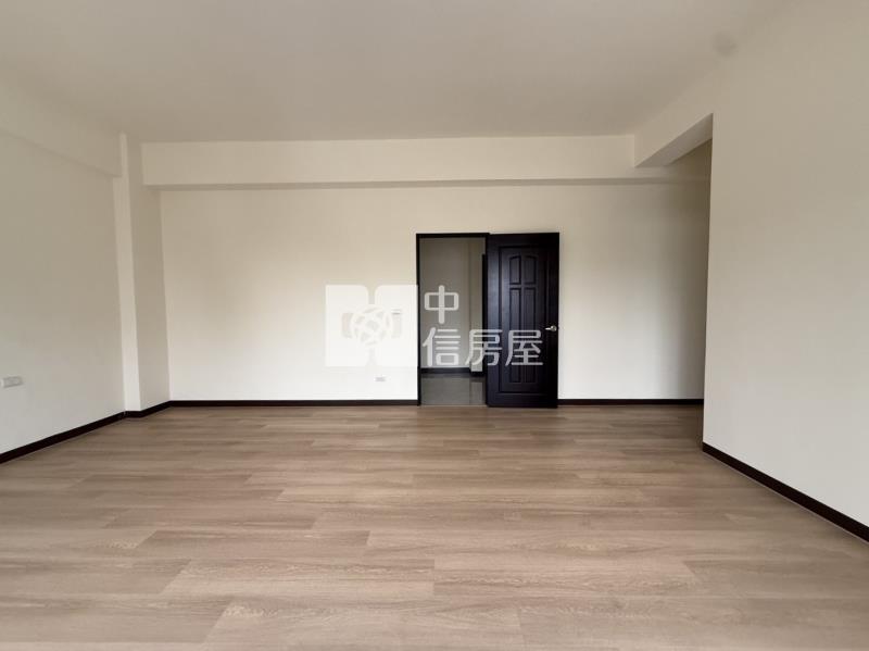 土城農地四車電梯豪墅房屋室內格局與周邊環境