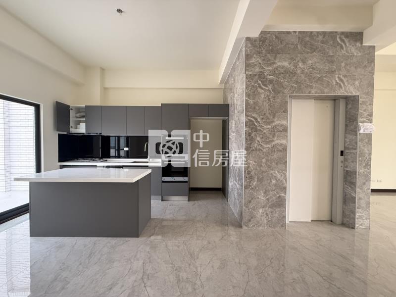 土城農地四車電梯豪墅房屋室內格局與周邊環境