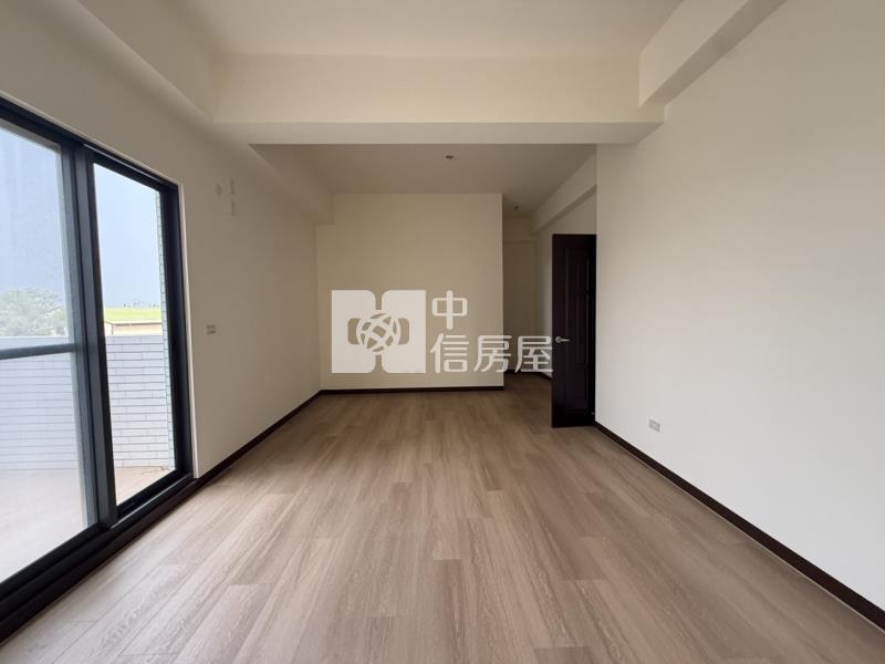 聖母臻藏電梯雙車墅+農地房屋室內格局與周邊環境