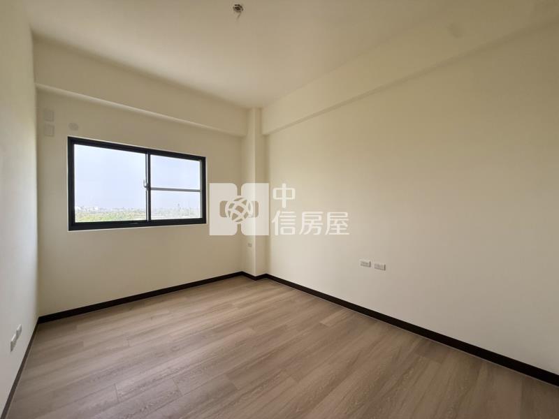 聖母臻藏電梯雙車墅+農地房屋室內格局與周邊環境