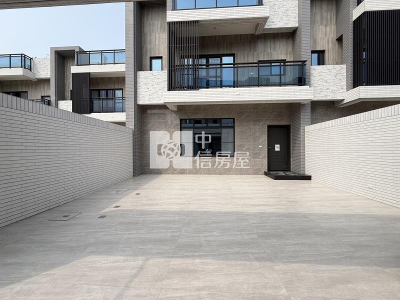 聖母臻藏電梯雙車墅+農地房屋室內格局與周邊環境