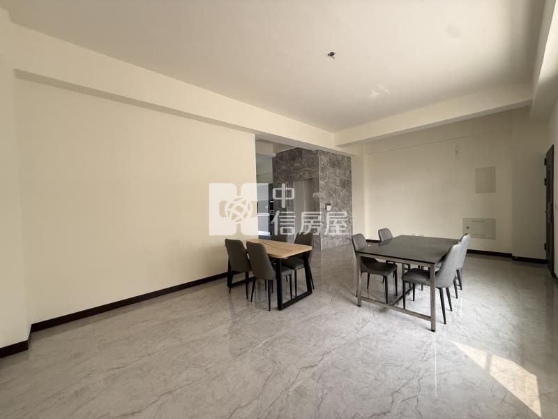 聖母臻藏電梯雙車墅+農地房屋室內格局與周邊環境