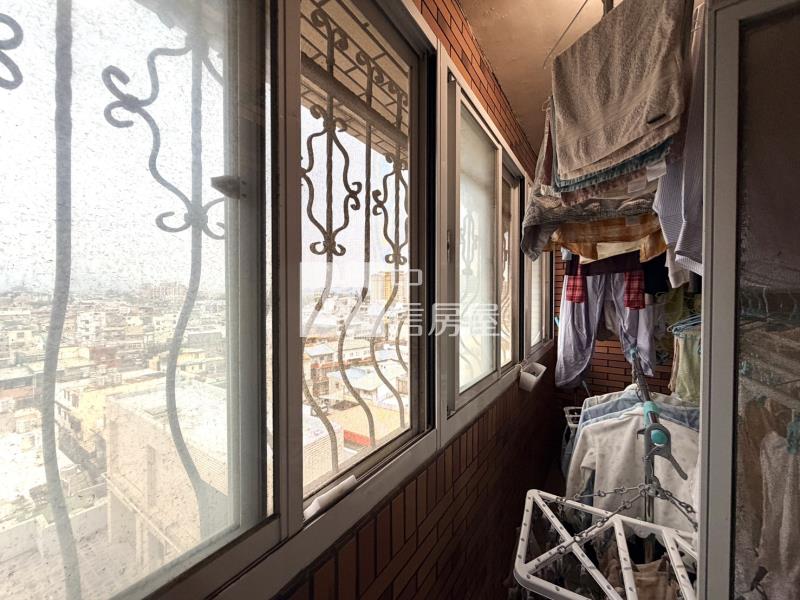 【安家】專任-近林森國小【美麗家園】景觀裝潢3+1房車房屋室內格局與周邊環境