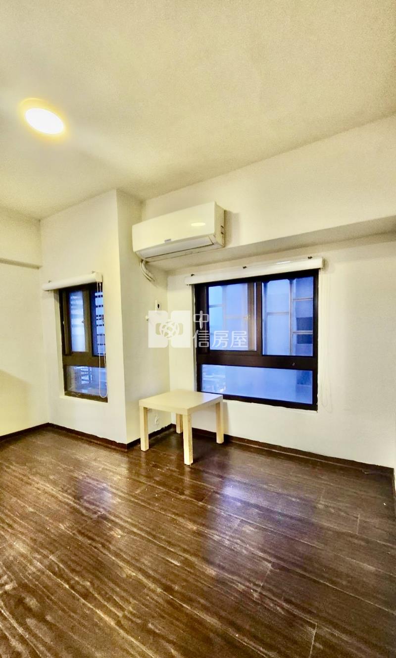 內壢漂亮電梯收租兩套房+平車房屋室內格局與周邊環境