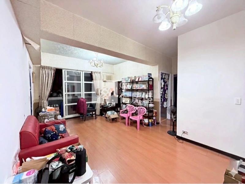 台北大國前區稀有兩房房屋室內格局與周邊環境