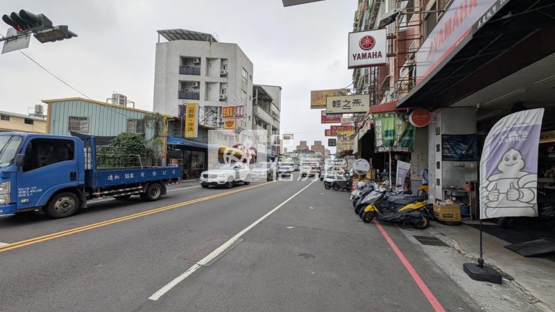 四維捷運/崇德商圈｜次頂樓三面採光視野電梯2房房屋室內格局與周邊環境