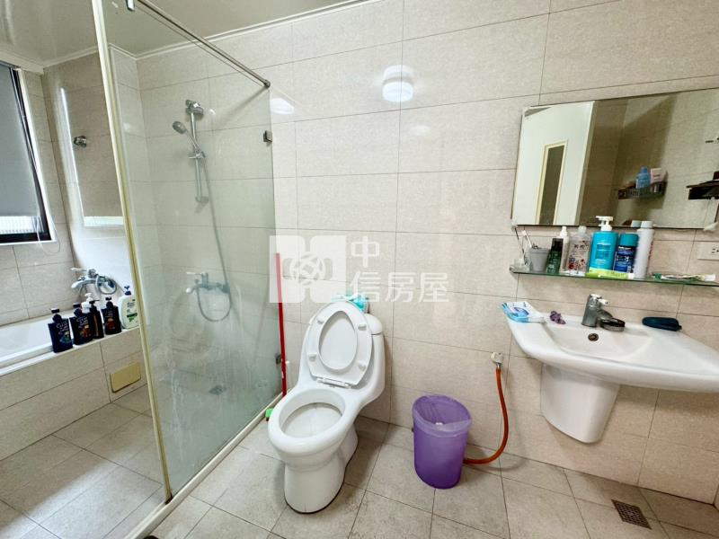 奧林匹克莊園臨路朝南店墅房屋室內格局與周邊環境