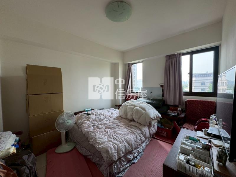 奧林匹克莊園臨路朝南店墅房屋室內格局與周邊環境