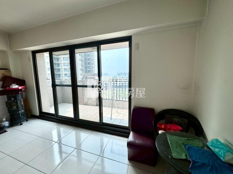 奧林匹克莊園臨路朝南店墅房屋室內格局與周邊環境