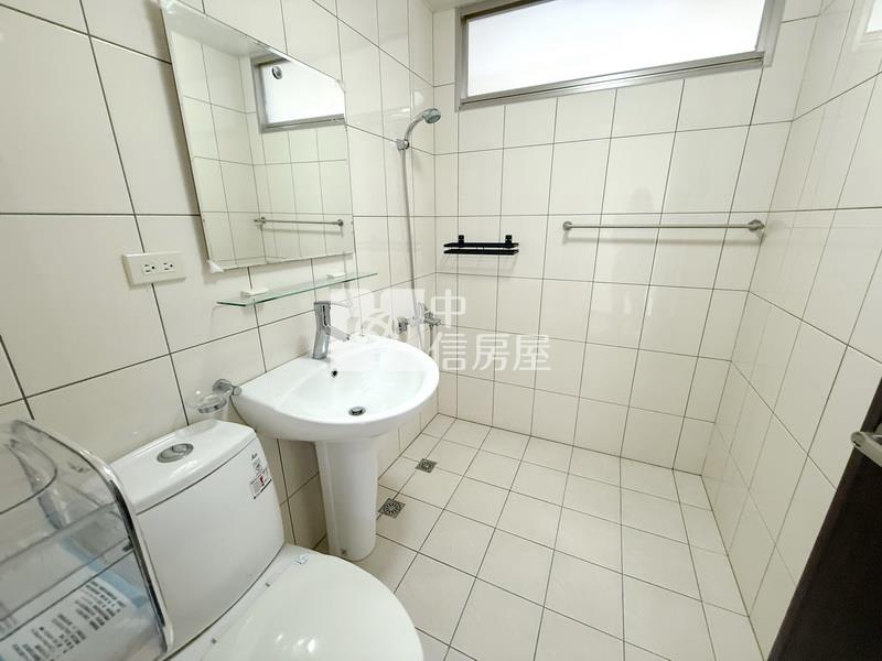 中壢南亞富蔗村3房房屋室內格局與周邊環境