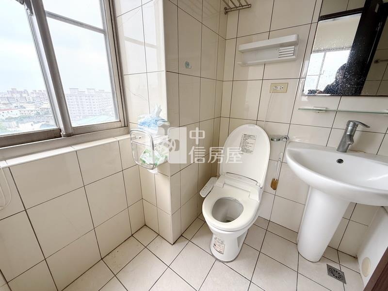 中壢南亞富蔗村3房房屋室內格局與周邊環境