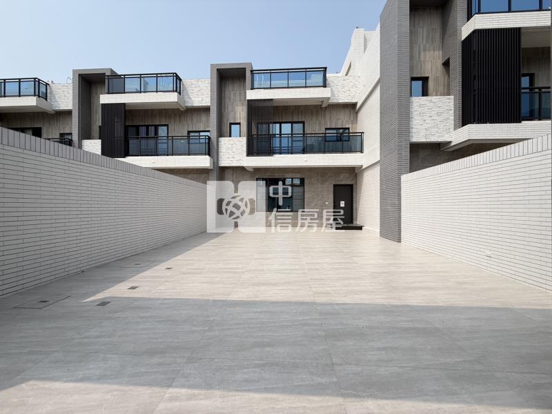 土城四車電梯傳世墅+農地房屋室內格局與周邊環境