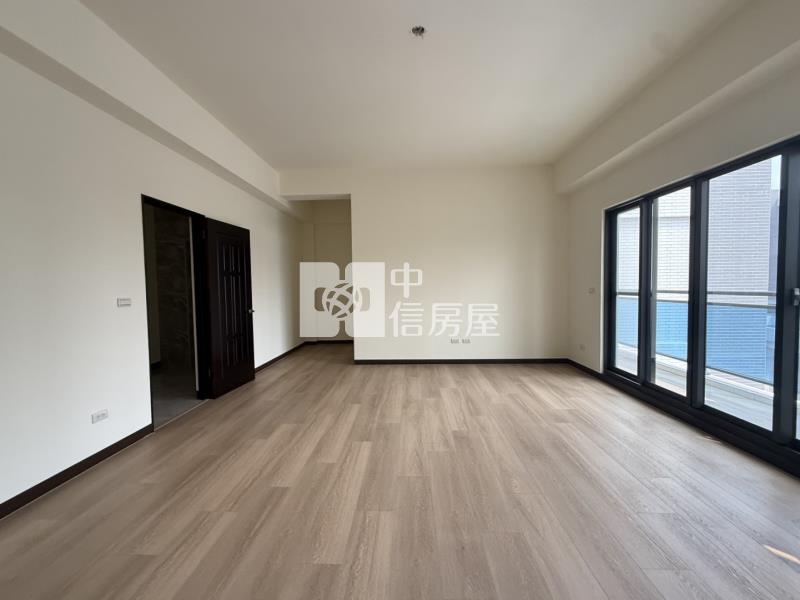 土城四車電梯傳世墅+農地房屋室內格局與周邊環境