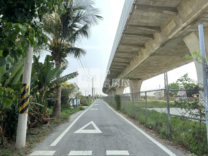 霧峰快速道路旁臨路農地房屋室內格局與周邊環境