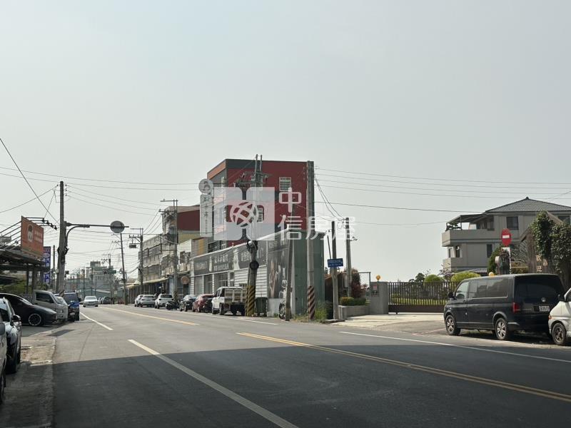 霧峰快速道路旁臨路農地房屋室內格局與周邊環境