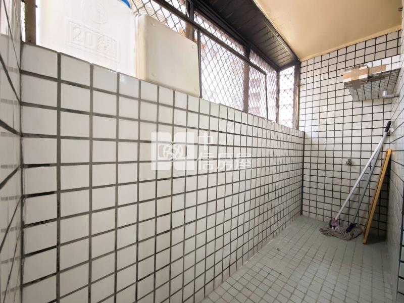 太平樹孝商圈低總價三房+休旅車位房屋室內格局與周邊環境