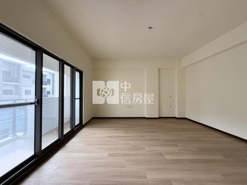 安南藏富田園車墅房屋室內格局與周邊環境