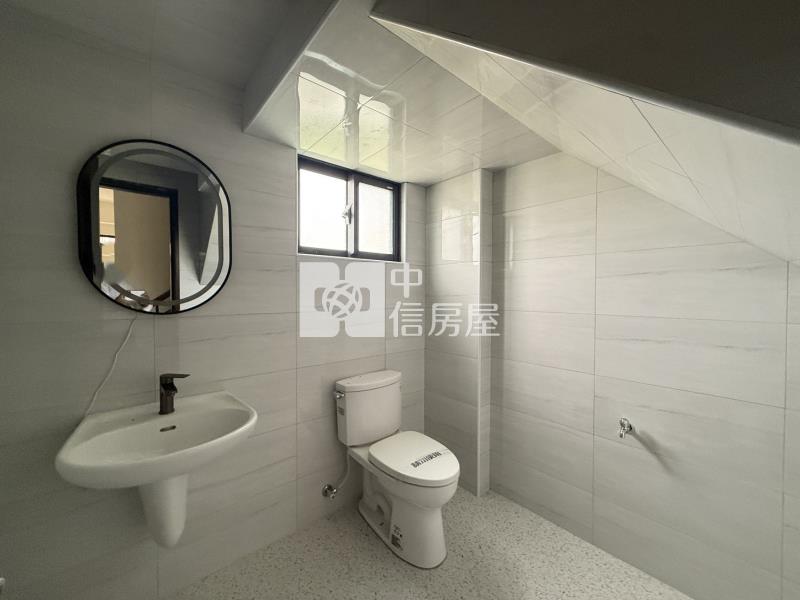 安南藏富田園車墅房屋室內格局與周邊環境