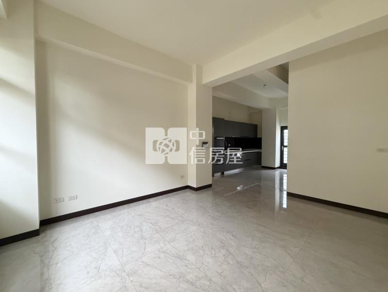 安南藏富田園車墅房屋室內格局與周邊環境