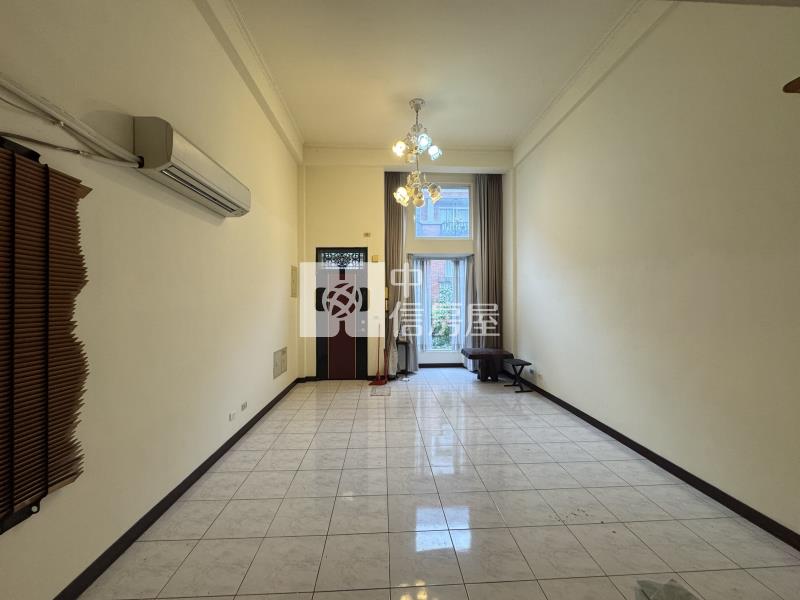 環中商圈雙車別墅房屋室內格局與周邊環境