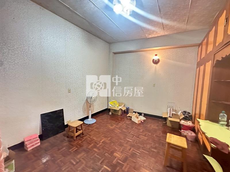 ▲安一路前段三樓大戶房屋室內格局與周邊環境