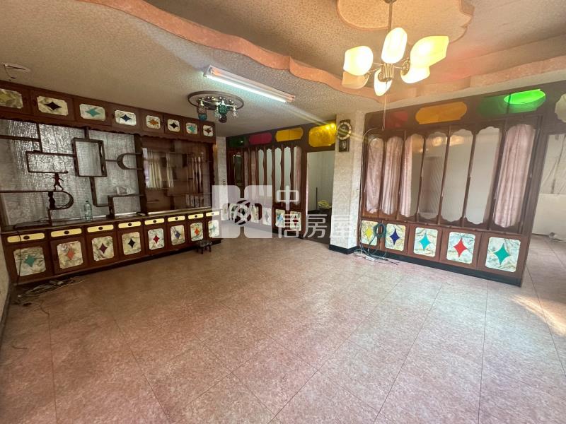 ▲安一路前段三樓大戶房屋室內格局與周邊環境