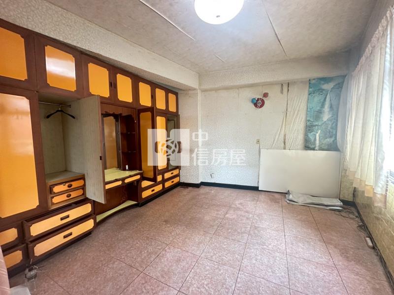 ▲安一路前段三樓大戶房屋室內格局與周邊環境