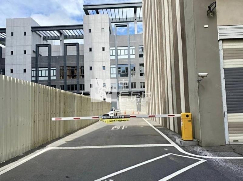 五楊科技園區獨棟乙工挑高電梯廠房房屋室內格局與周邊環境