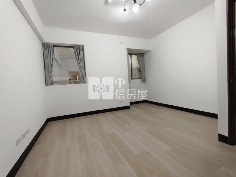 5Y32新格名宮華廈房屋室內格局與周邊環境