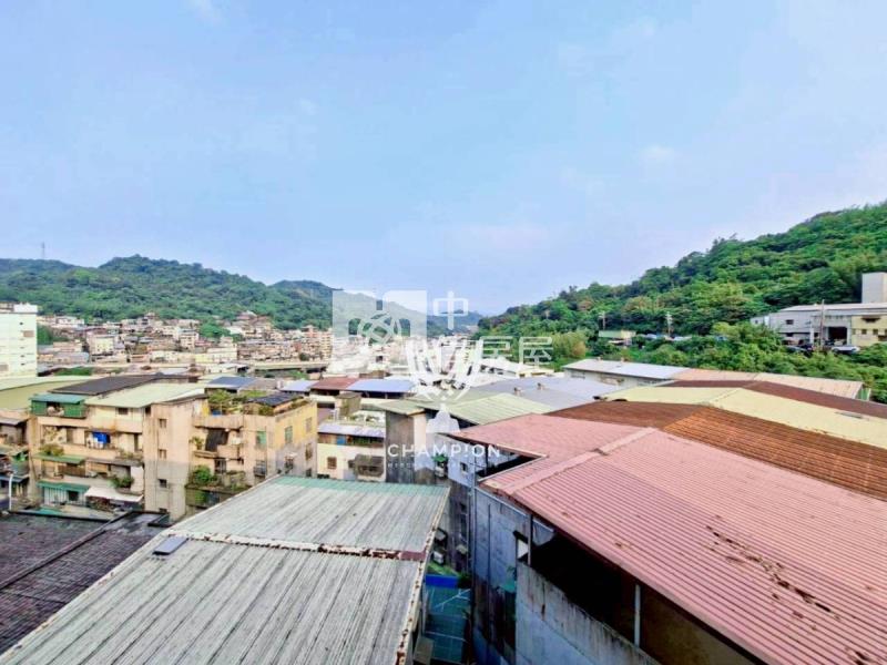 【冠軍商仲】中平街景觀大四房房屋室內格局與周邊環境