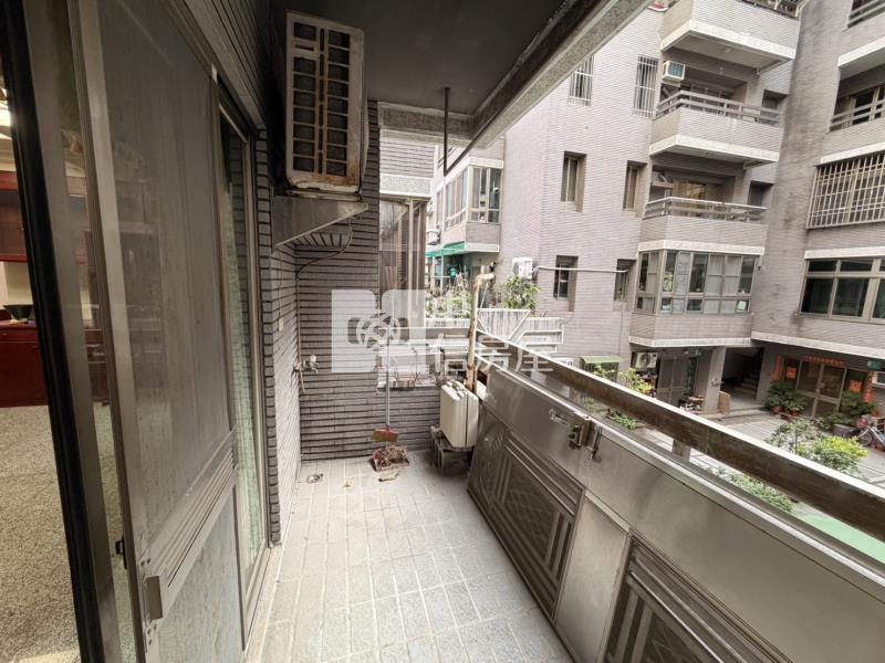 安平五期美寓-電梯3房B1平車房屋室內格局與周邊環境