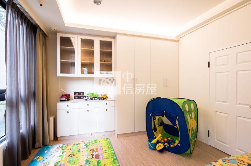 🚀孝親房，24H管理，免追垃圾車，高檔裝潢免整理🚀房屋室內格局與周邊環境