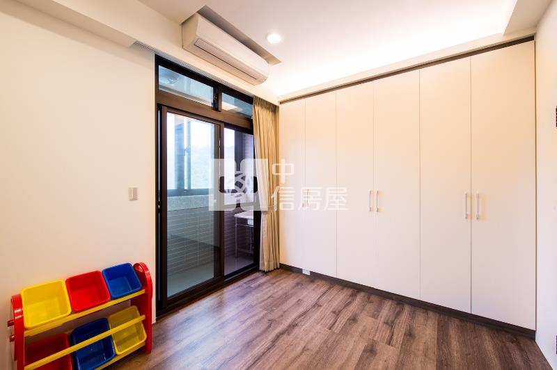 🚀孝親房，24H管理，免追垃圾車，高檔裝潢免整理🚀房屋室內格局與周邊環境