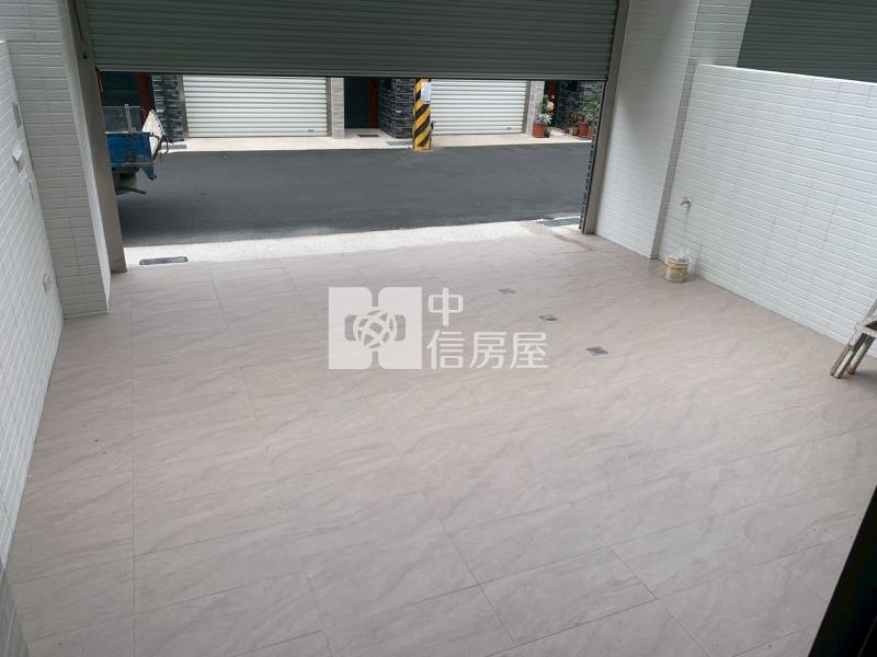 湖內全新面寬車墅房屋室內格局與周邊環境