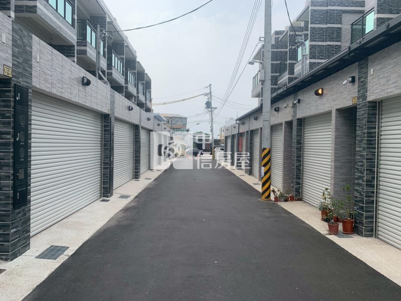 湖內全新面寬車墅房屋室內格局與周邊環境