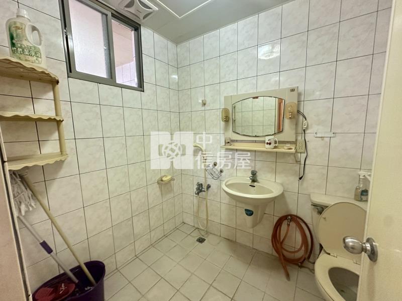 ▲安一路前段三樓大戶房屋室內格局與周邊環境