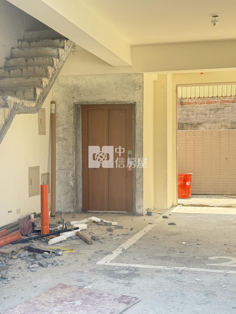 新屋市區全新電梯透天房屋室內格局與周邊環境