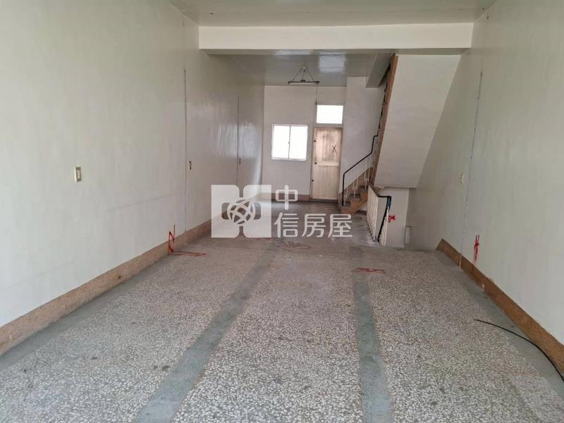 樂群國小騎樓透天正3樓店住房屋室內格局與周邊環境